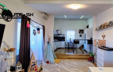 Családi ház az eladás a Sebedražie