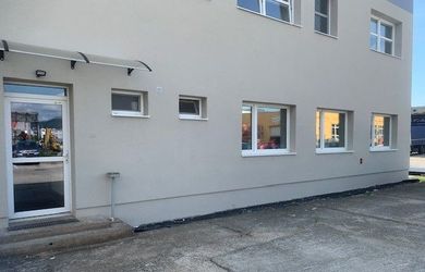 Raktárhelyiség az bérlés a Žilina