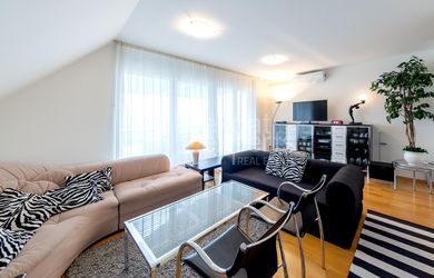 2 szobás lakás az bérlés a Bratislava-Staré Mesto