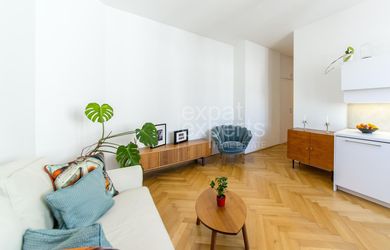 2 szobás lakás az bérlés a Bratislava-Staré Mesto