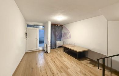 3 szobás lakás az eladás a Senec