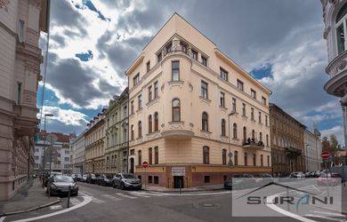 Irodák, adminisztratív helyiségek az bérlés a Bratislava-Staré Mesto