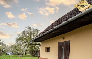Telek családi háznak az eladás a Trenčín