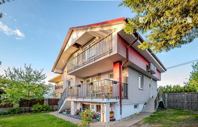Családi ház az eladás a Bratislava-Ružinov