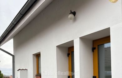 Garzonlakás az bérlés a Bojnice