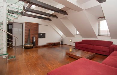 3 szobás lakás az bérlés a Bratislava-Staré Mesto