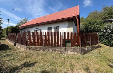 Családi ház az eladás a Pukanec