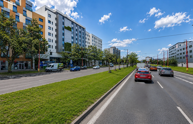 Önálló garázs az bérlés a Bratislava-Nové Mesto
