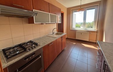 3 szobás lakás az eladás a Nové Mesto nad Váhom