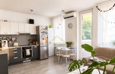 3 szobás lakás az bérlés a Bratislava-Ružinov