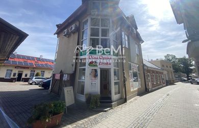 Üzlethelyiségek az bérlés a Nitra
