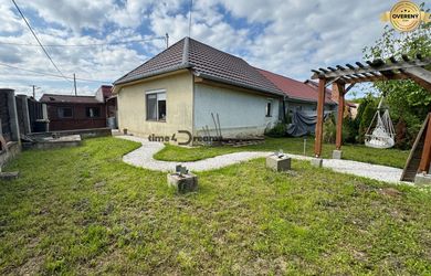 Családi ház az eladás a Svätoplukovo