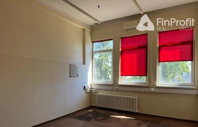 Üzlethelyiségek az bérlés a Bratislava-Nové Mesto