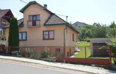 Családi ház az eladás a Odorín