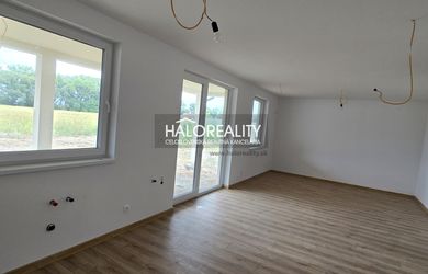 Családi ház az eladás a Kajal