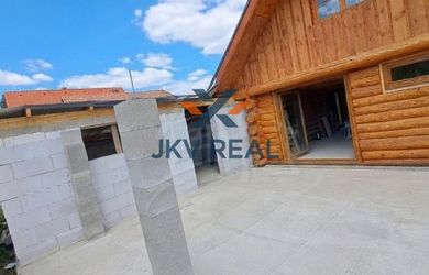 Nyaraló az eladás a Lehota