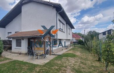 Családi ház az eladás a Hájske